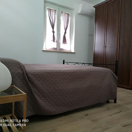 Agriturismo " Le Serre" Спелло Номер фото